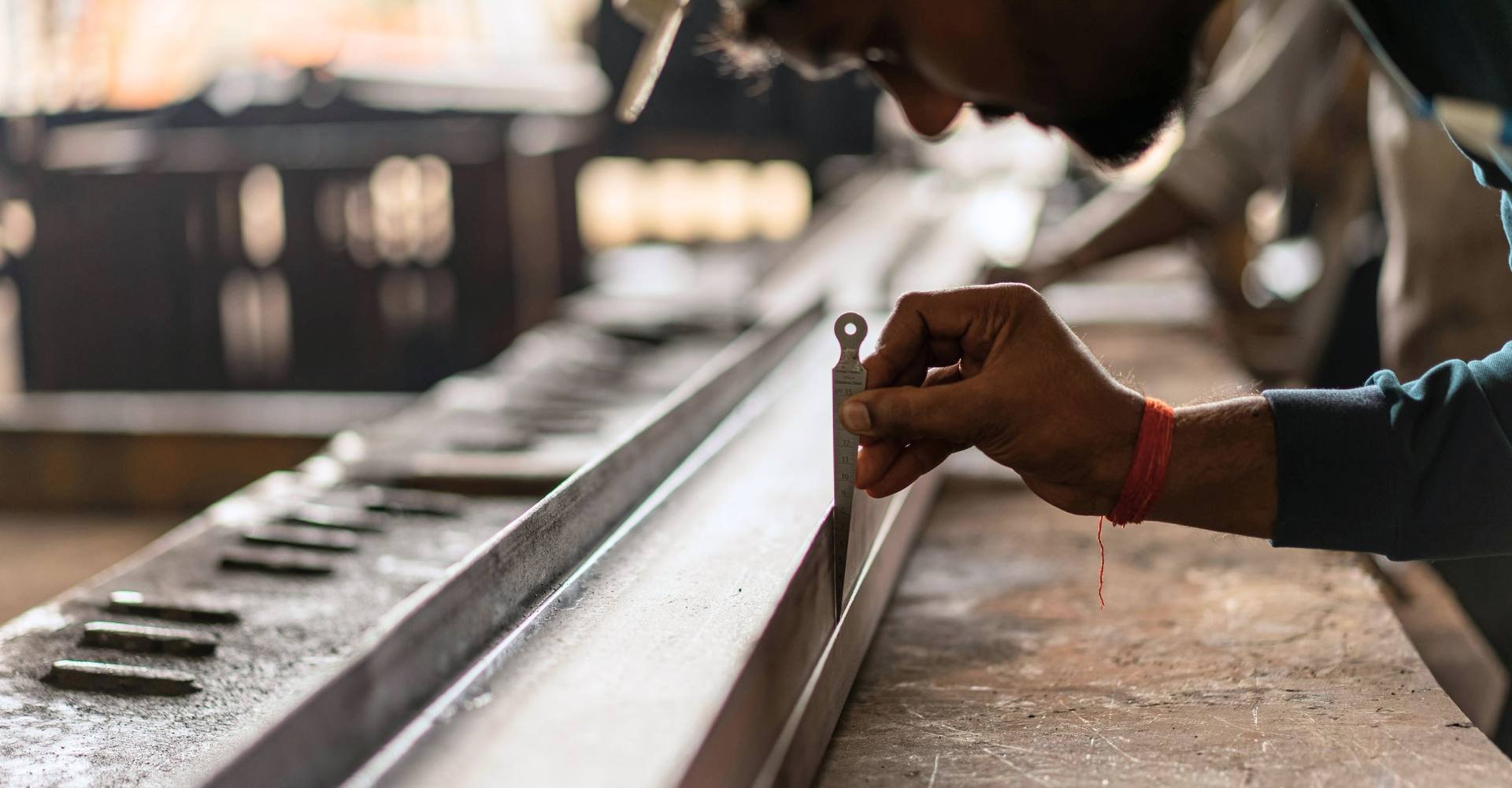 Jak správně zvolit nástrojovou ocel pro lisovací a střižné nástroje